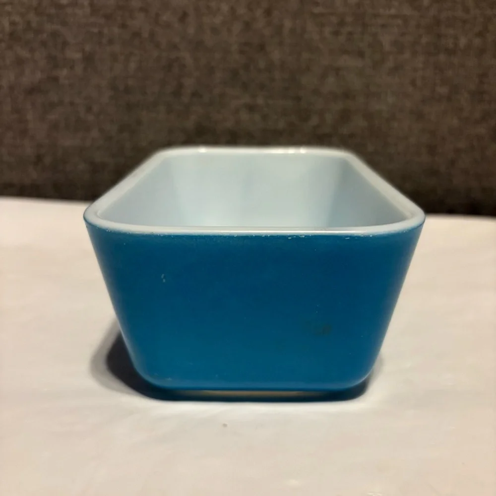 Vintage Pyrex Blue‎ Rectangular Ovenware Dish 0502 No Lid Collectible Retro